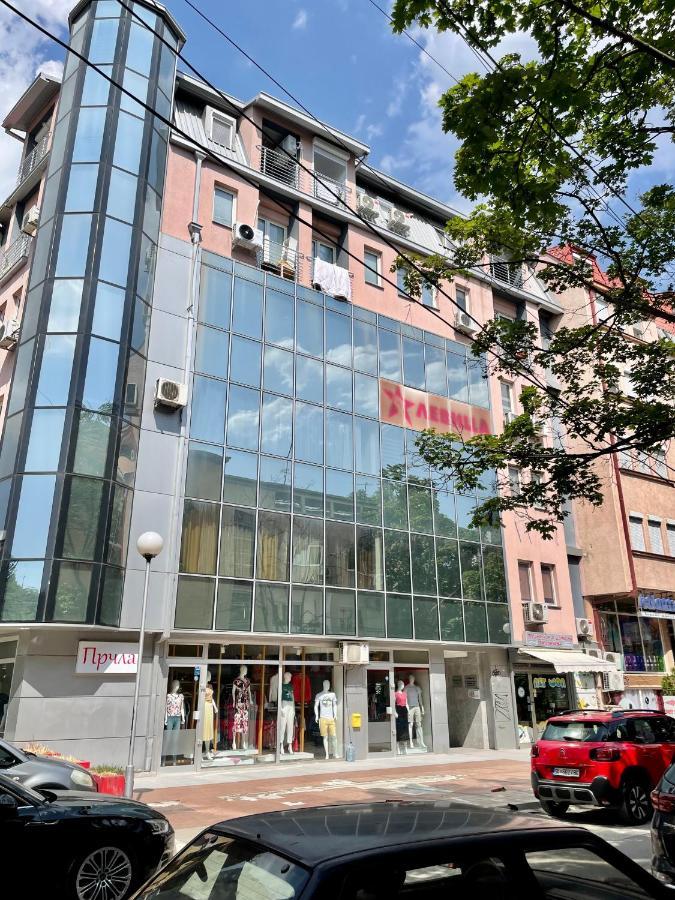Gallery City Center Apartment Skopje Esterno foto