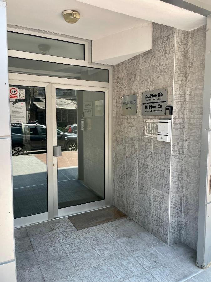Gallery City Center Apartment Skopje Esterno foto